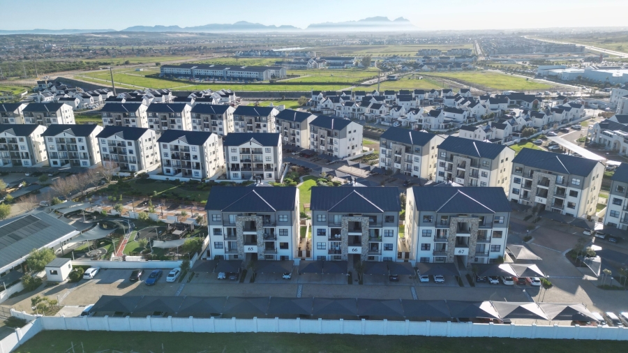 To Let 1 Bedroom Property for Rent in The Huntsman Western Cape
